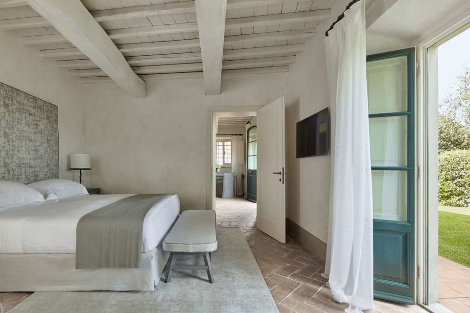 Castello-Del-Nero_Tavernelle-Suite-Bedroom-1(1)